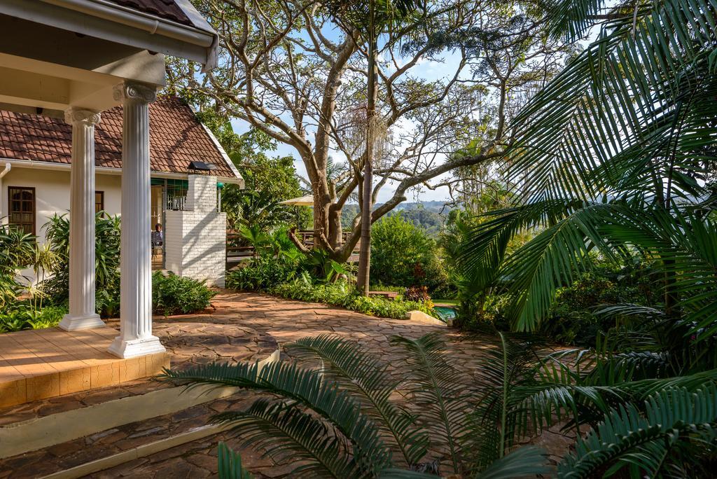 Zesty Guesthouse Port Edward Exterior photo
